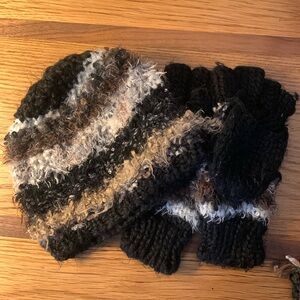 Brand new Steve Madden set!